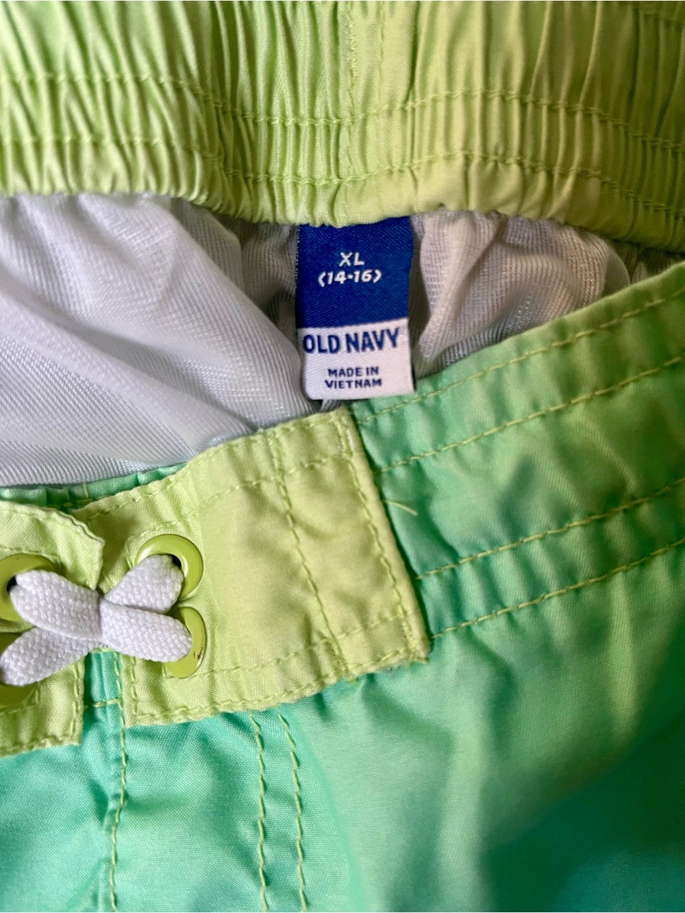 Lot of 3 Boys Swim Shorts Old Navy & Cat & Jack - Picture 8 of 11